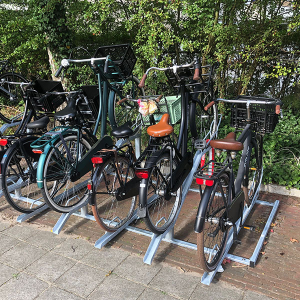 117344 fietsparkeren fietsenrek kratfietsen